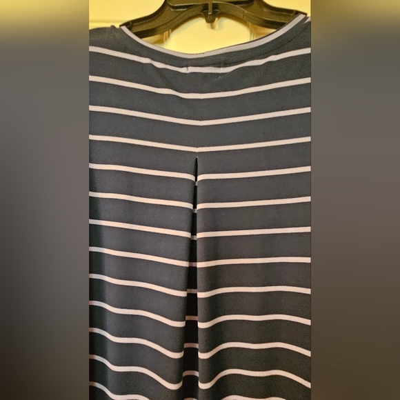 Westport Classic Navy and White Striped Shirt - Picture 4 of 5